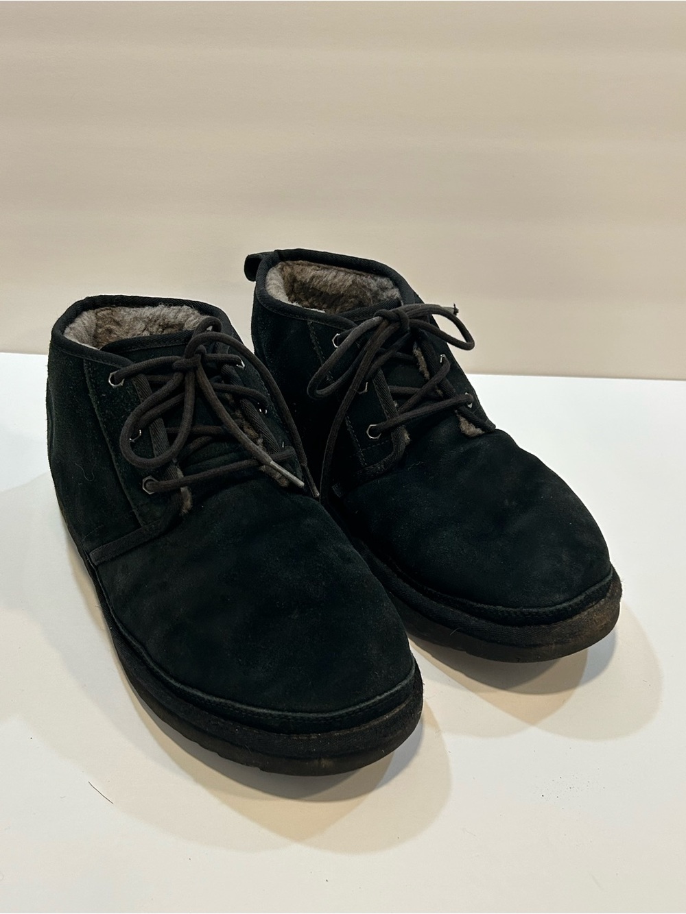 UGG Men's Neumel Suede Chukka Boots Black US 12, Style 3236 Cozy Streetwear